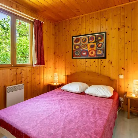 Lavande Chalet *